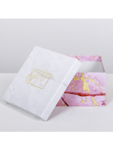 Подарочная коробка «Мраморная», 18 × 18 × 10 см